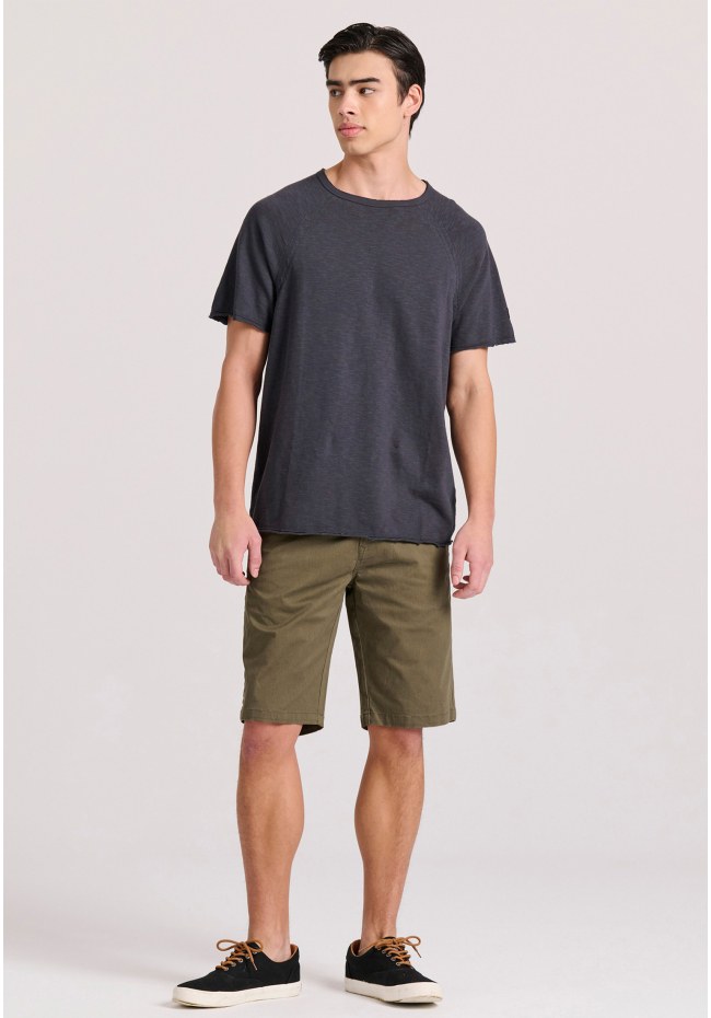 Relaxed fit t-shirt με raglan μανίκι και raw cuts