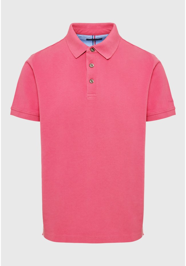 Polo shirt with embroidery on the sleeve