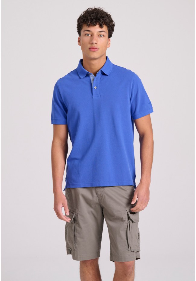 Polo shirt with embroidery on the sleeve