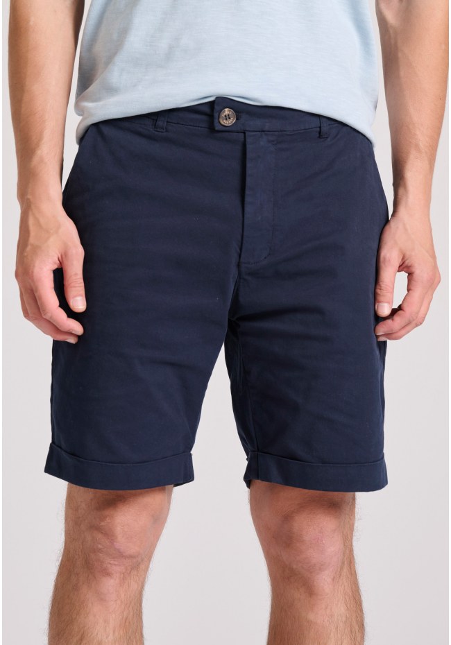 Garment dyed chino βερμούδα με ρεβέρ
