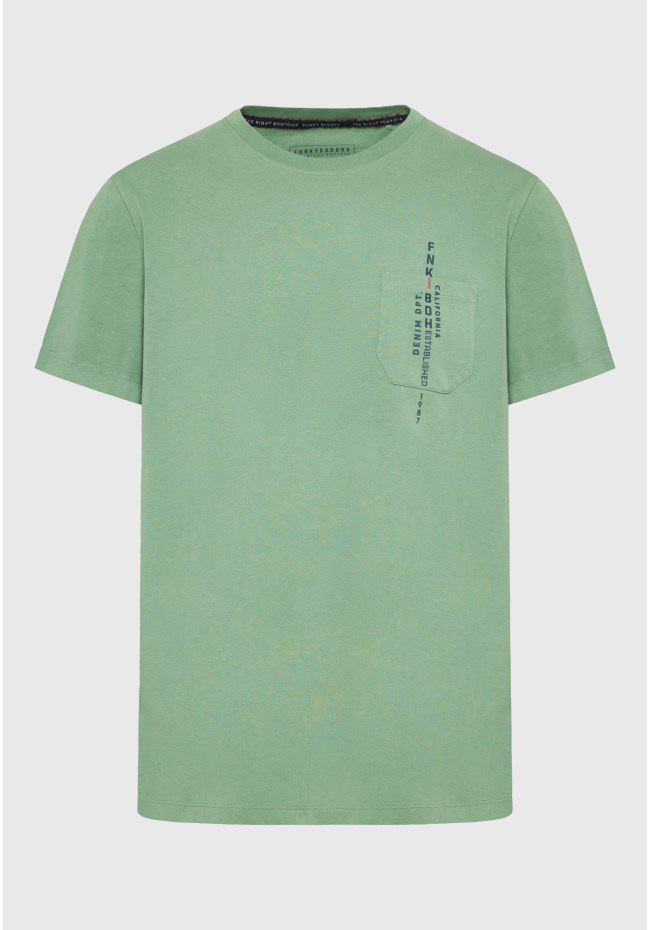 T-shirt με τύπωμα και τσέπη στο στήθος