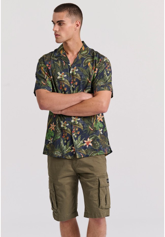 Short-sleeve all over printed relaxed fit resort shirt