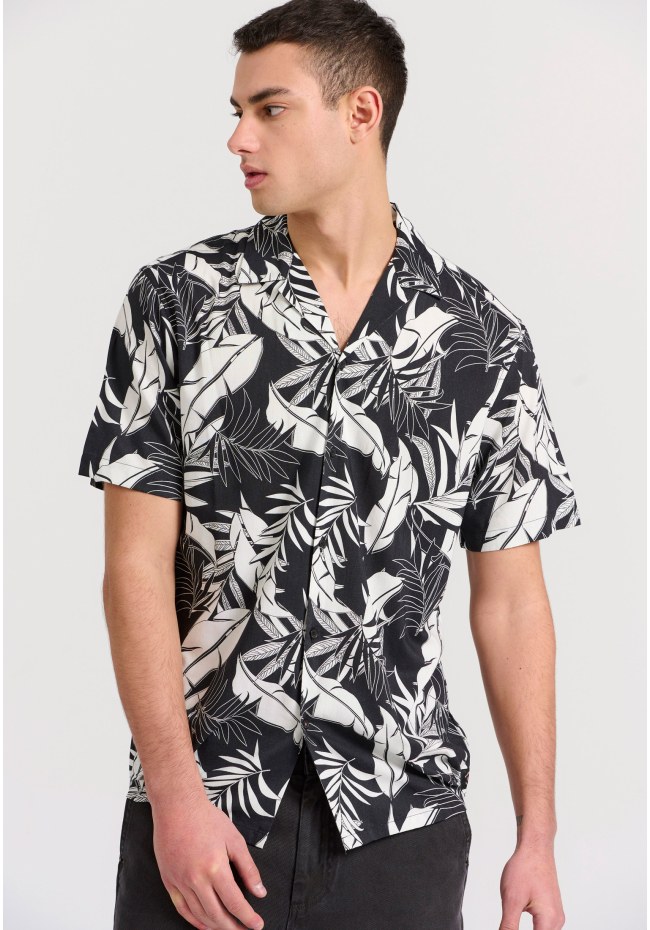 Short-sleeve resort shirt relaxed fit all over printed 