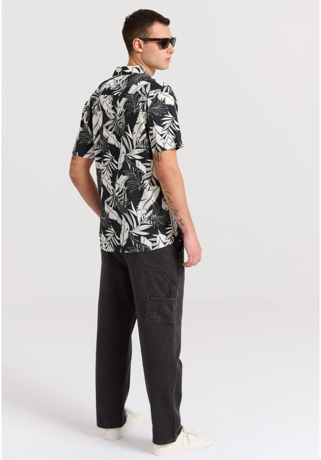 Short-sleeve resort shirt relaxed fit all over printed 