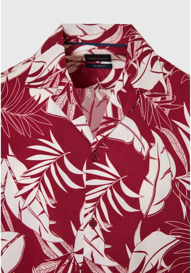 Short-sleeve resort shirt relaxed fit all over printed 