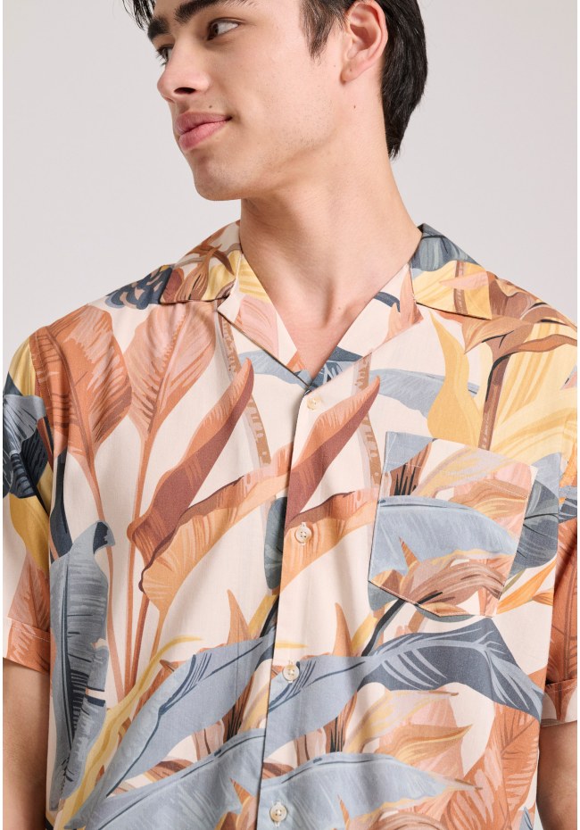 Relaxed fit resort πουκάμισο με all over τύπωμα
