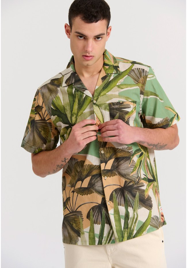 All over printed relaxed fit  tropical shirt