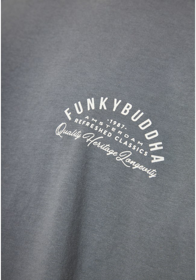T-shirt με retro τύπωμα στο στήθος