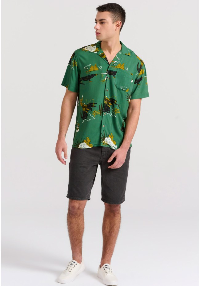 Short-sleeve all over printed relaxed fit rayon shirt