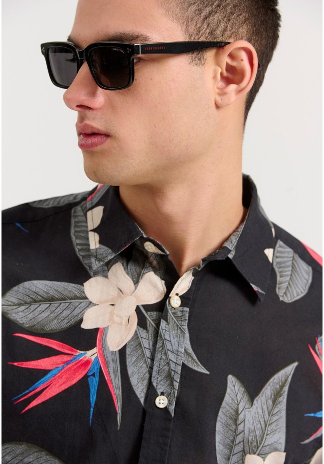 Short-sleev all over printed linen blend shirt