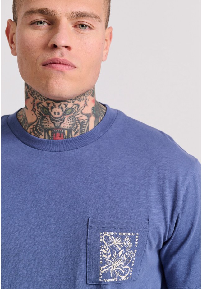 Relaxed fit t-shirt με tropical τύπωμα στην πλάτη