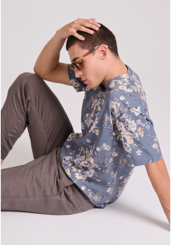 Relaxed fit t-shirt με all over τύπωμα