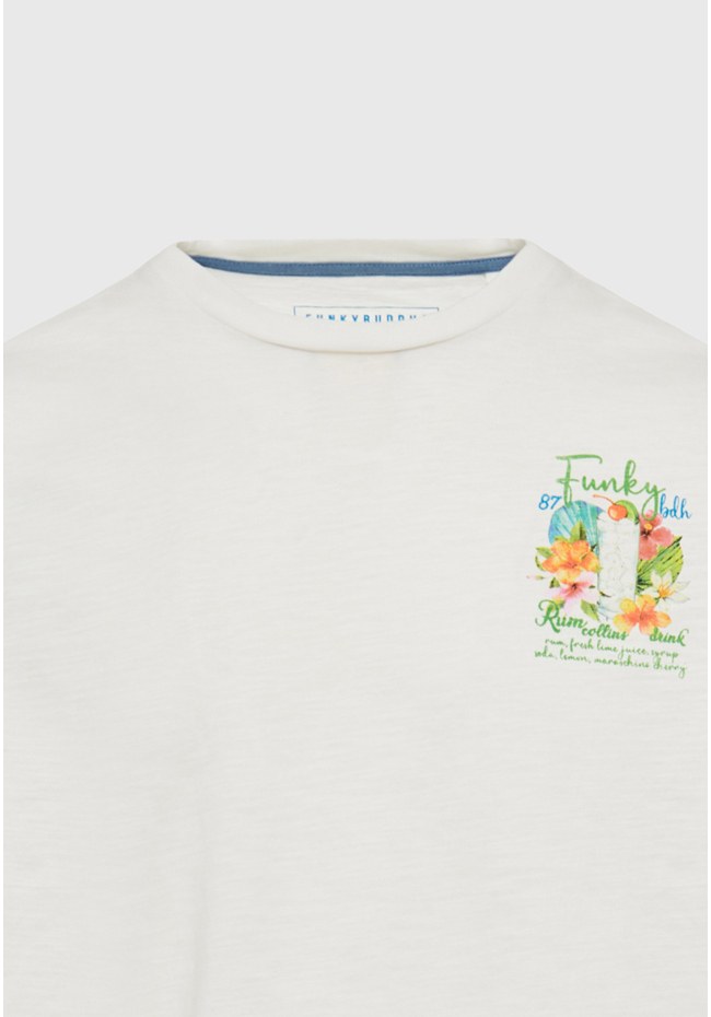 T-shirt with graphic print