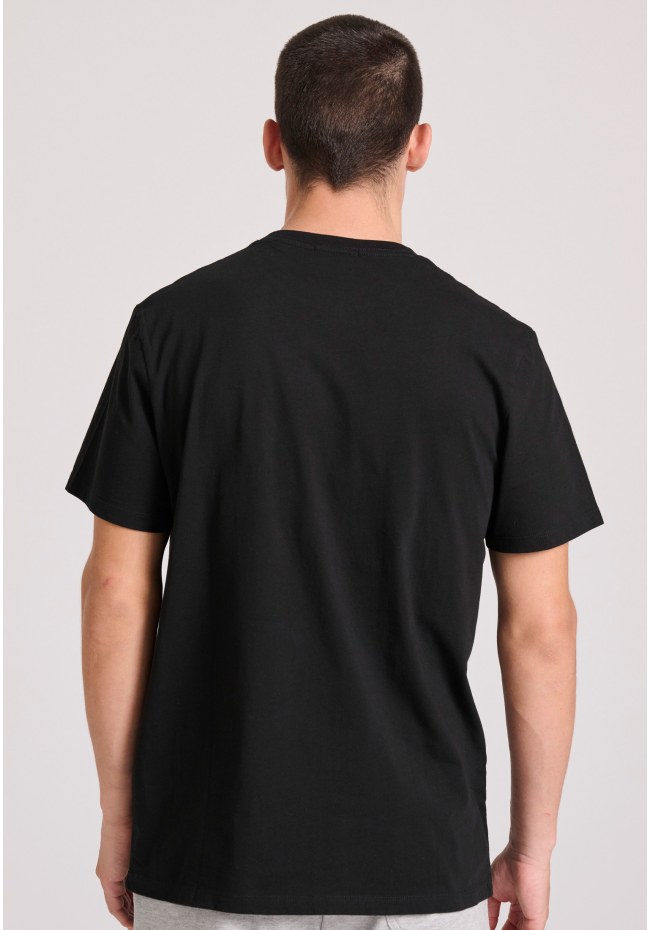 T-shirt with vintage text artwork print