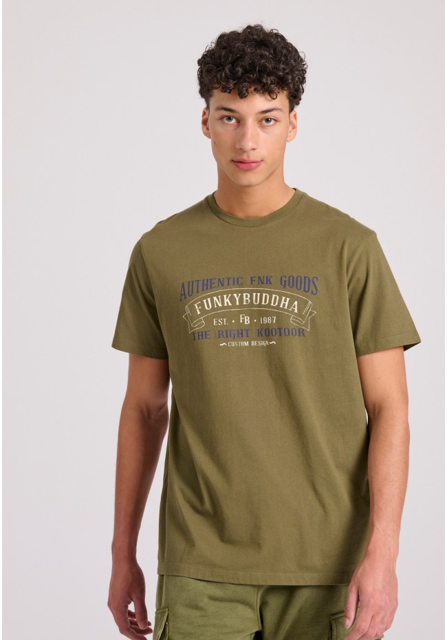 T-shirt with vintage text artwork print