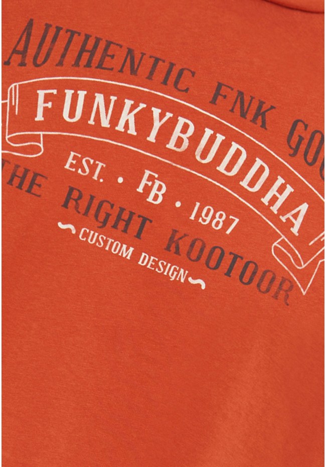 T-shirt με vintage text artwork τύπωμα