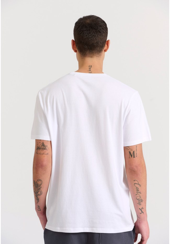 T-shirt with Funky Buddha print
