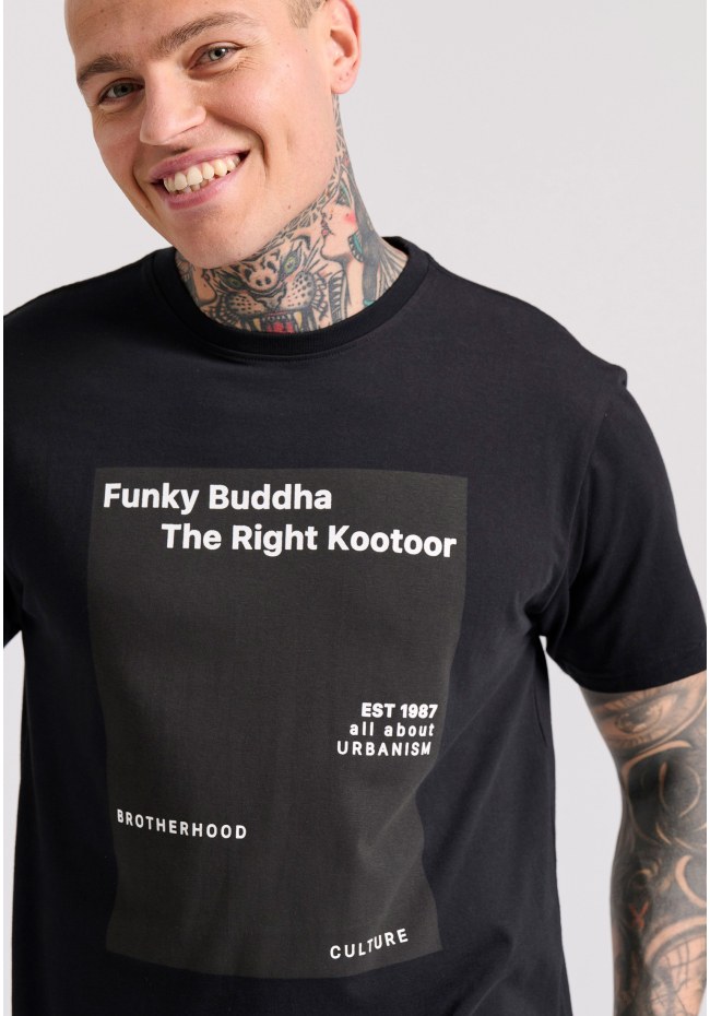 T-shirt με minimal branded τύπωμα