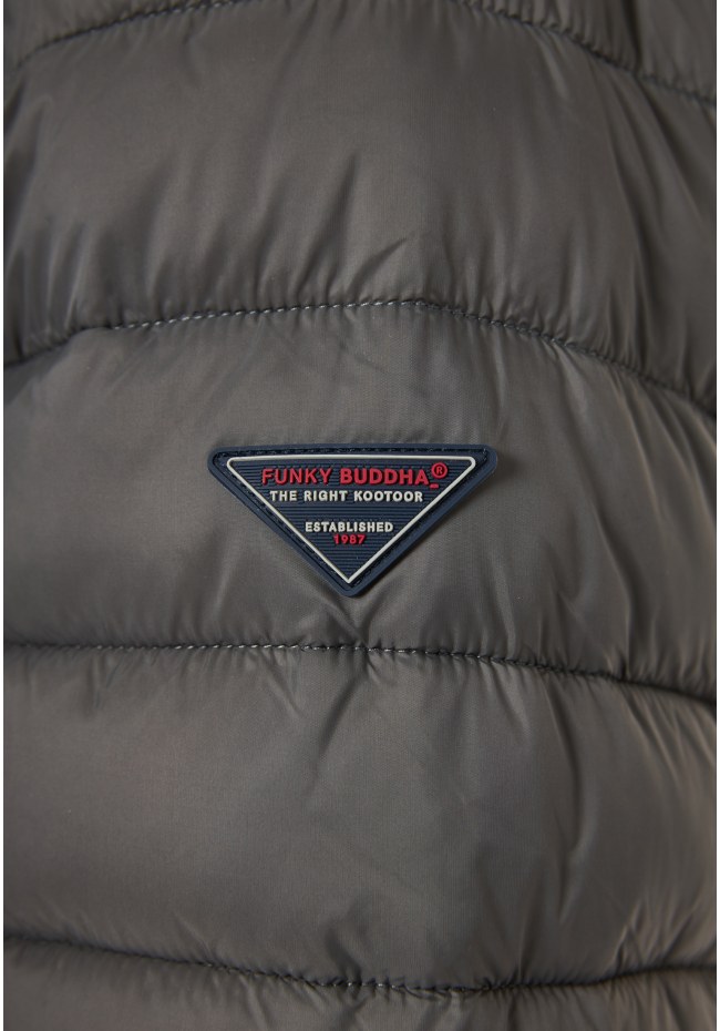 Μπουφάν traveller με ρυθμιζόμενη κουκούλα