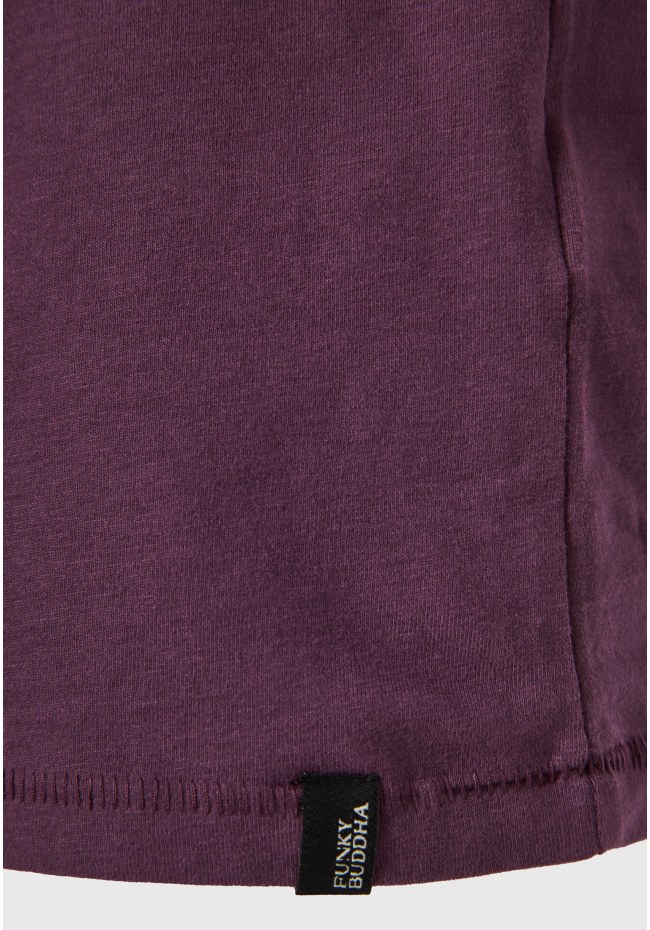 T-shirt με branded τύπωμα στο στήθος