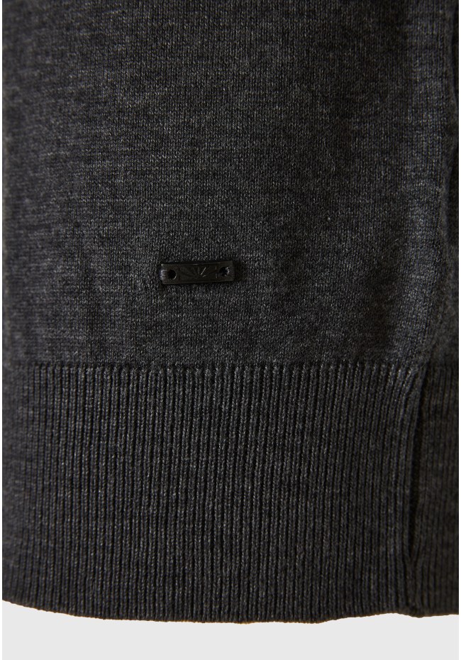 Men's turtle neck sweater - The essentials