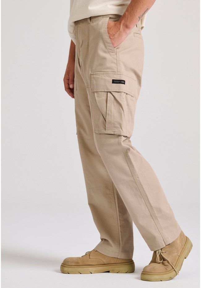 Loose fit cargo παντελόνι σε micro ζακάρ ύφανση (dobby)