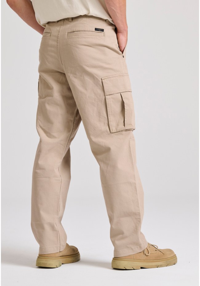 Loose fit cargo παντελόνι σε micro ζακάρ ύφανση (dobby)