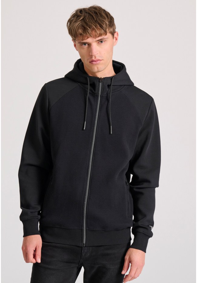 Men's zip-up hoodie with wafle weaving