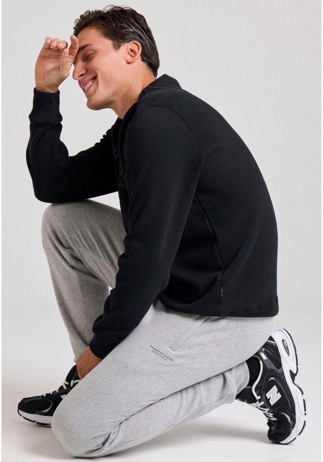 Men's cuffed joggers - The essentials