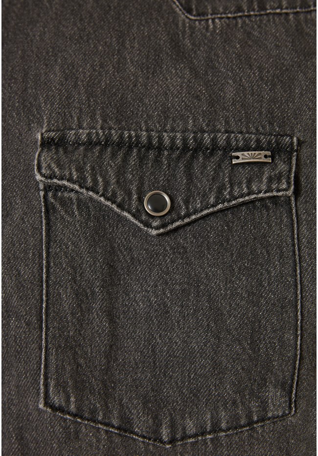 Ανδρικό denim πουκάμισο με washed effects