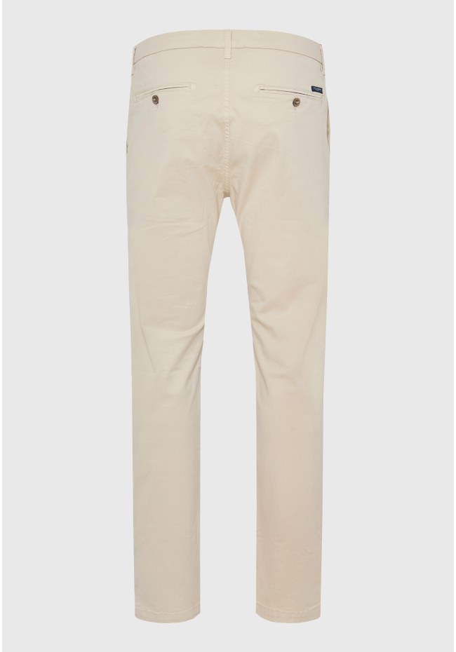 Men's chino pants - The essentials