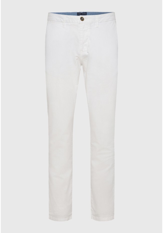 Men's chino pants - The essentials