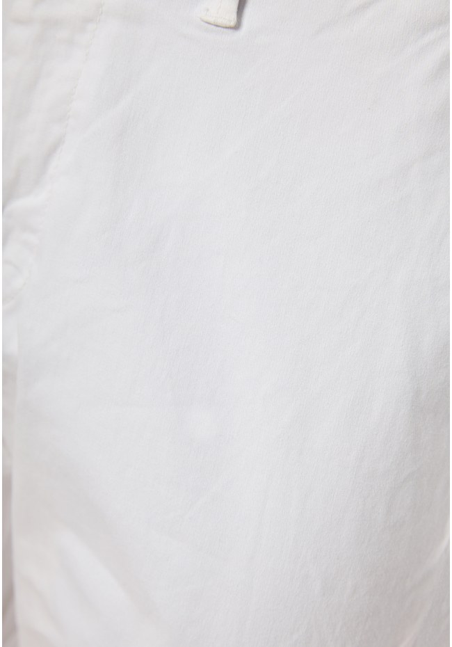 Men's chino pants - The essentials