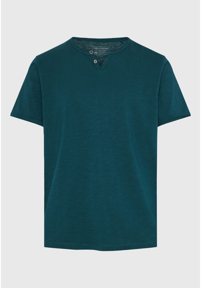 T-shirt with henley neck and raw cuts - The essentials
