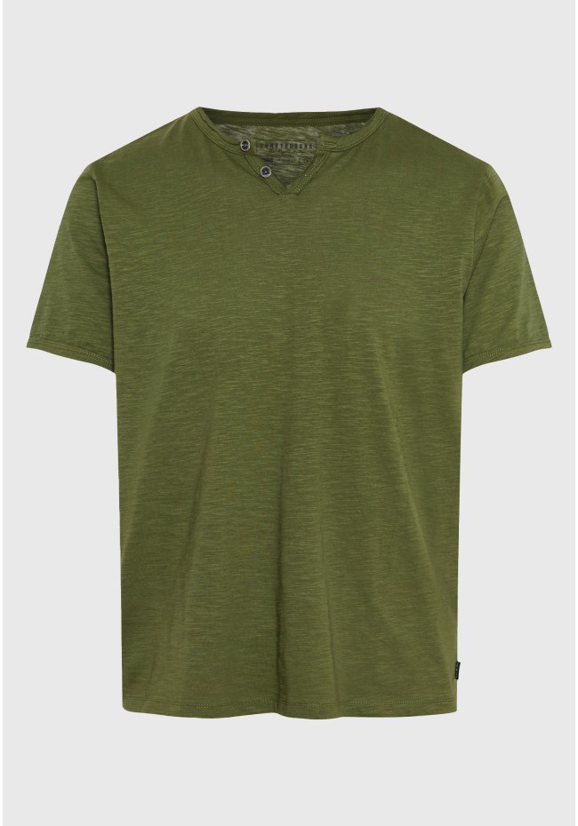 T-shirt with henley neck and raw cuts - The essentials
