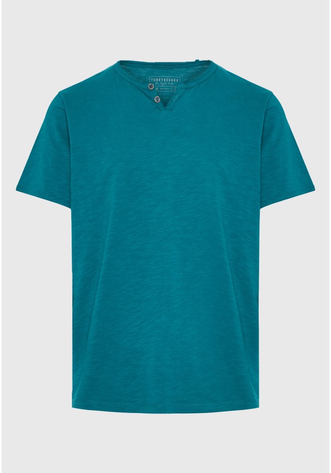 T-shirt with henley neck and raw cuts - The essentials