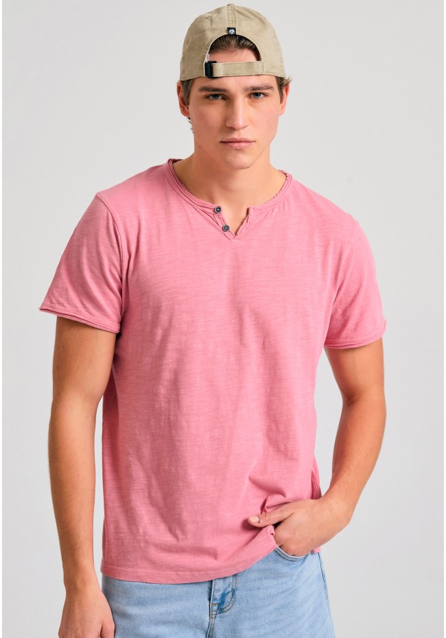 T-shirt with henley neck and raw cuts - The essentials