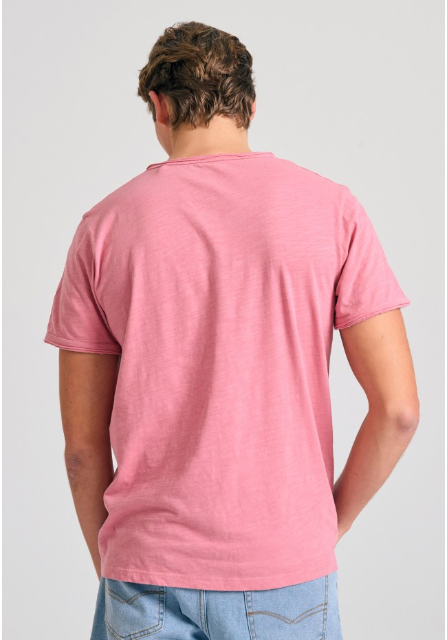 T-shirt with henley neck and raw cuts - The essentials