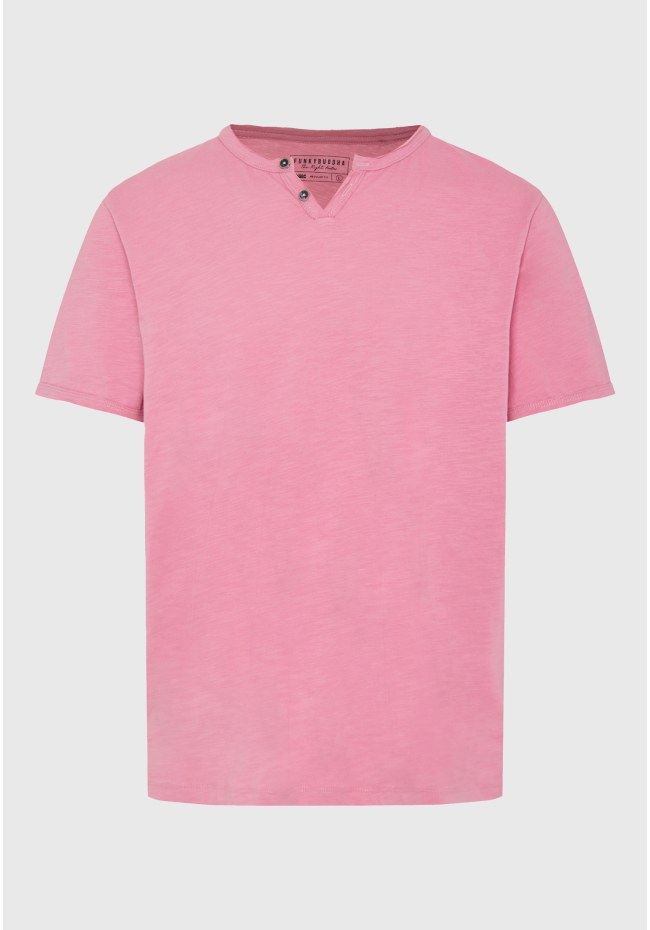 T-shirt with henley neck and raw cuts - The essentials