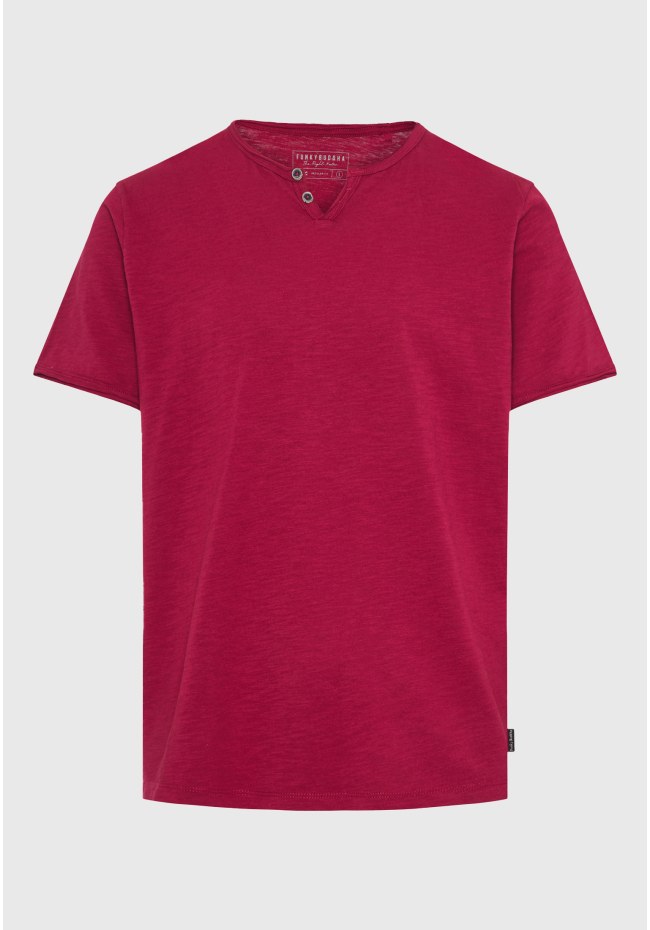 T-shirt with henley neck and raw cuts - The essentials