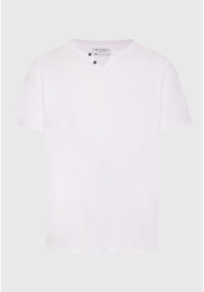 T-shirt with henley neck and raw cuts - The essentials