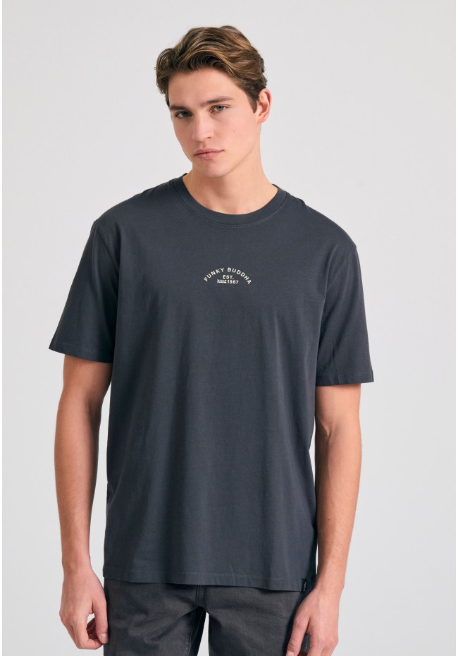 Relaxed fit t-shirt με text artwork τύπωμα στην πλάτη