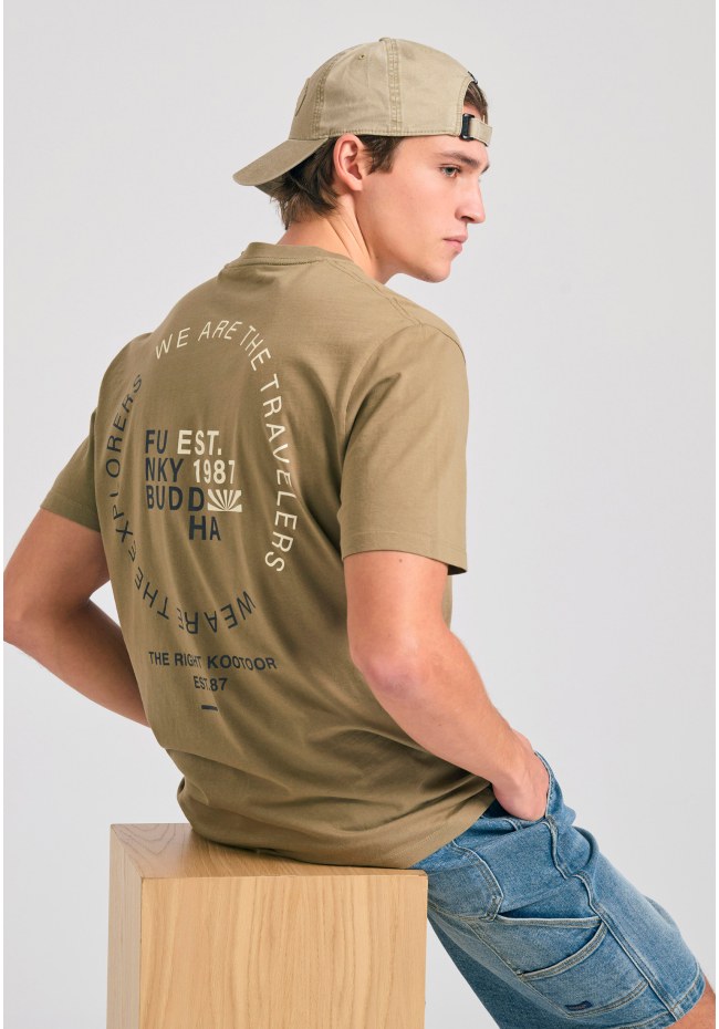 Relaxed fit t-shirt με text artwork τύπωμα στην πλάτη