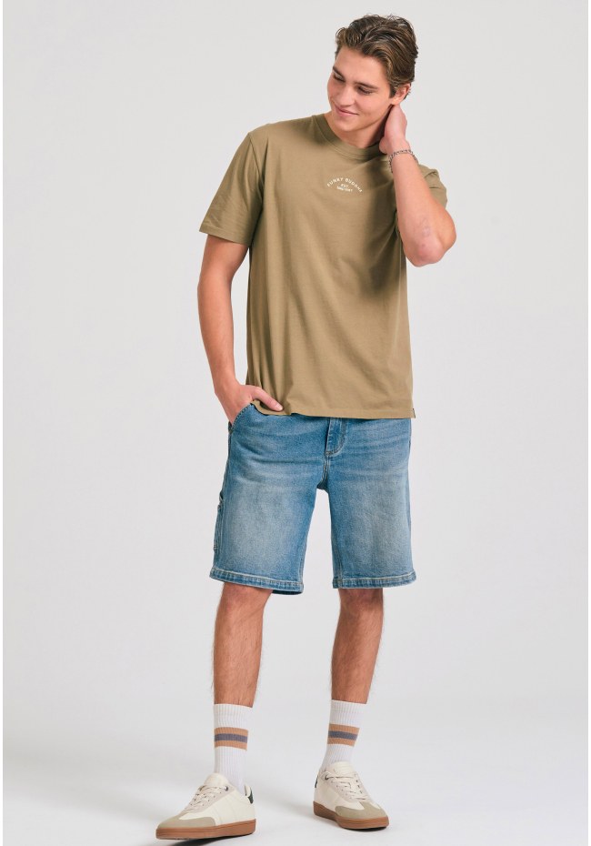 Relaxed fit t-shirt με text artwork τύπωμα στην πλάτη