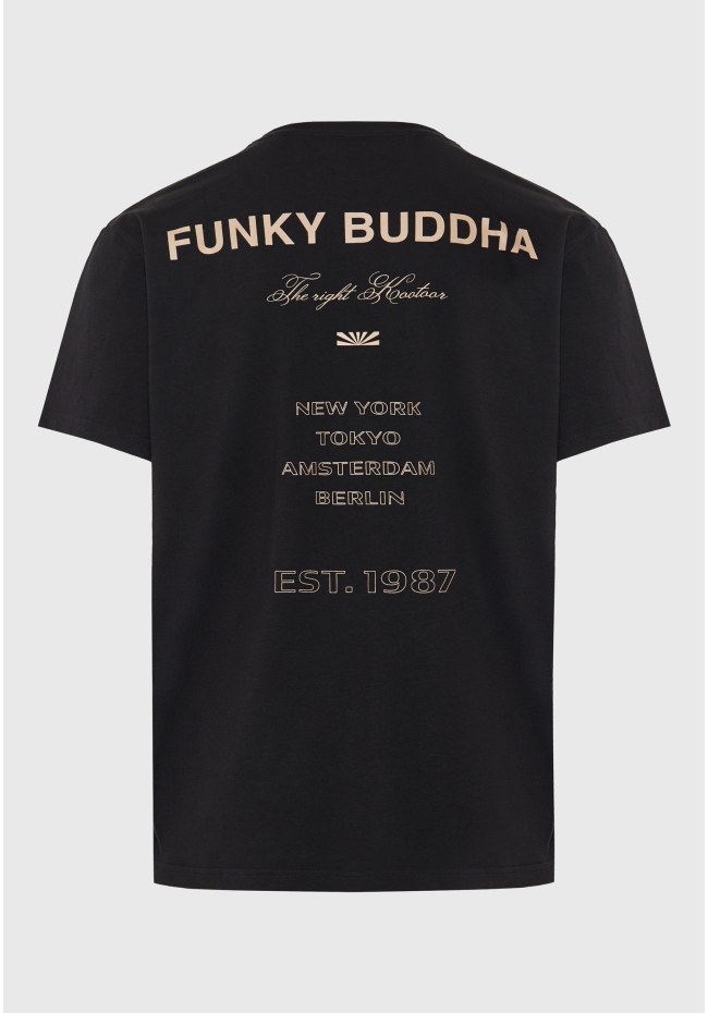 Relaxed fit t-shirt με text artwork τύπωμα στην πλάτη