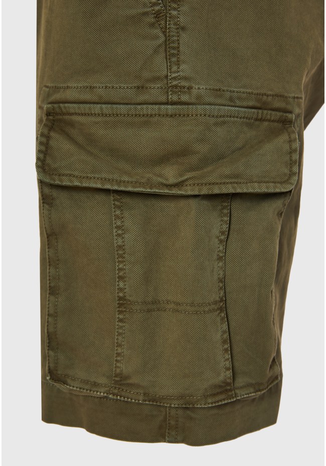 Loose fit garment dyed cargo βερμούδα