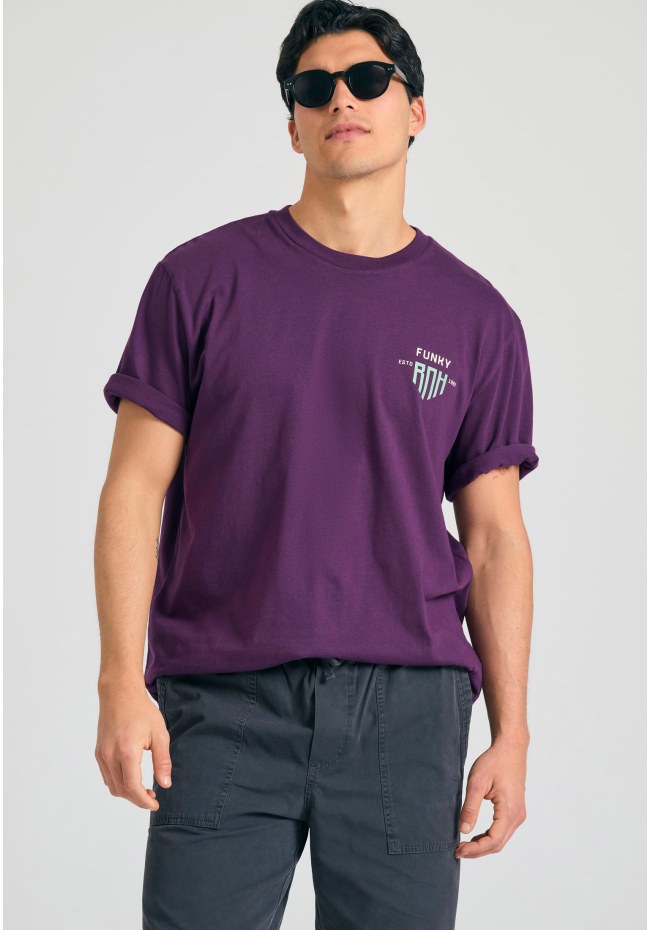 Relaxed fit t-shirt with graphic print on the back