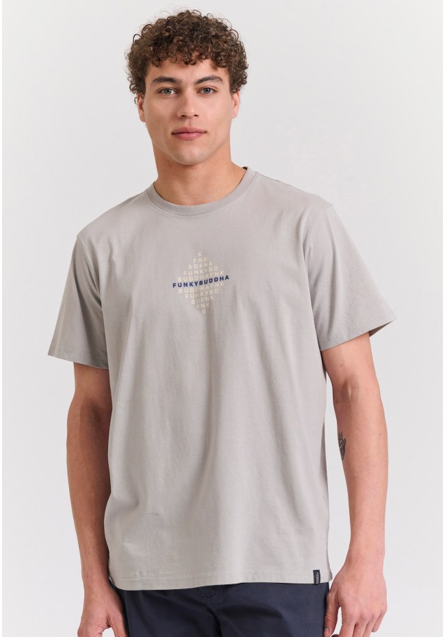 T-shirt με τύπωμα στο στήθος