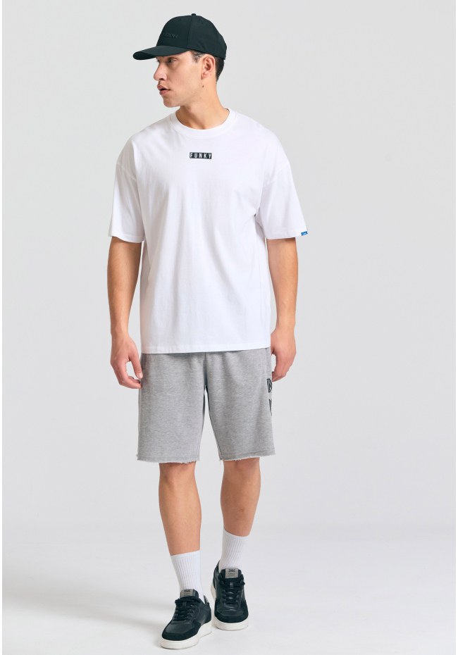 Wide leg fit αθλητική βερμούδα με branded τύπωμα