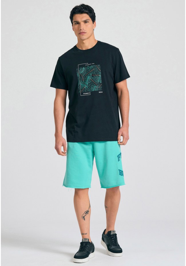 T-shirt with abstract frame print
